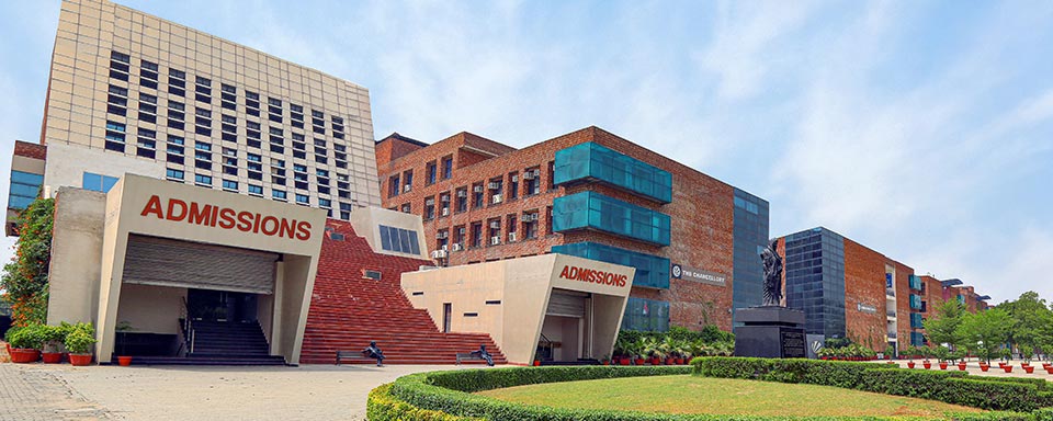 Chandigarh University Online BBA